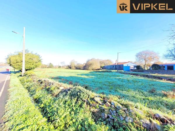 Terreno en calle dos Vilares