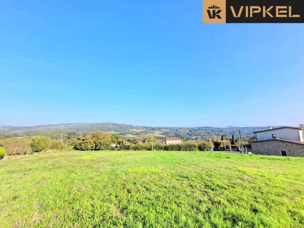 Terreno en calle de Senande