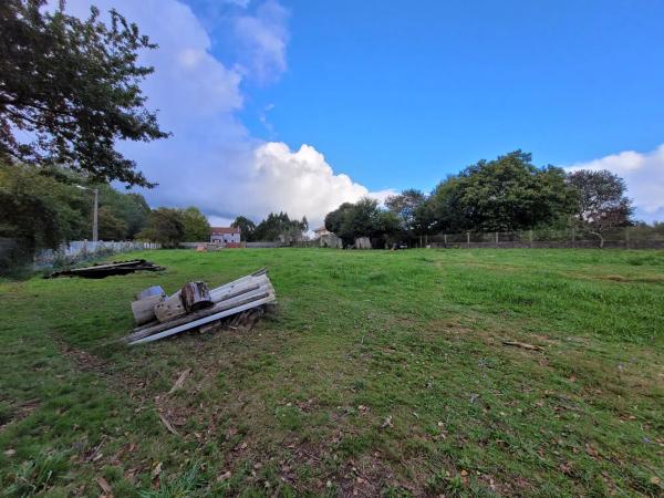 Terreno en lugar da esquipa s/n