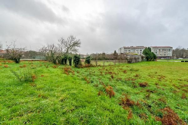 Terreno en calle Rueiro s/n