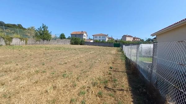 Terreno en lugar Raices s/n