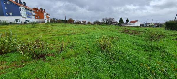 Terreno en calle da República Arxentina, 12