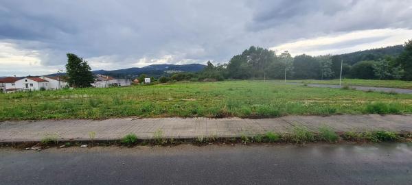 Terreno en Aldea Pedrouzos, 13
