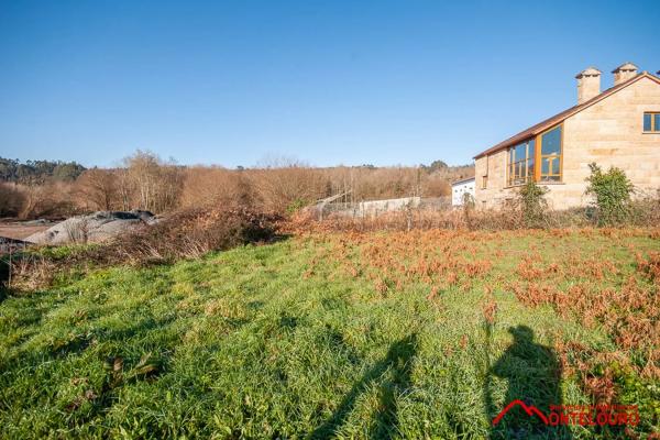Terreno en calle Lameiras, 7