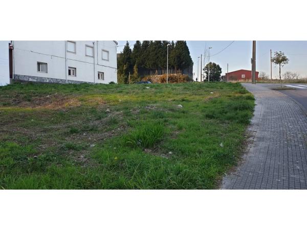 Terreno en calle do Ceo, 21