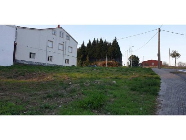 Terreno en calle do Ceo, 21