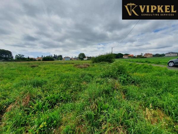 Terreno en calle Dos Vilares