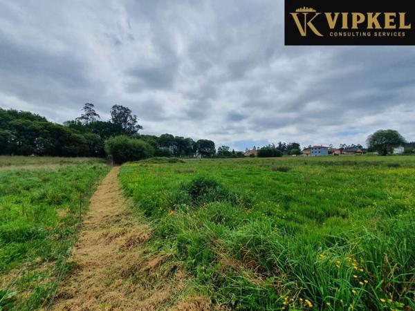 Terreno en calle Dos Vilares