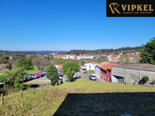 Terreno en calle Dos Chouchiños