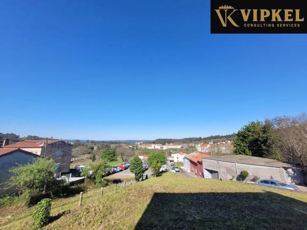 Terreno en calle Dos Chouchiños