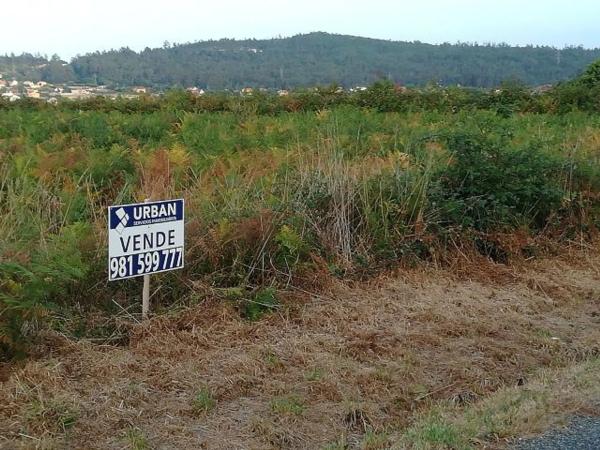 Terreno en Aldea Quintáns
