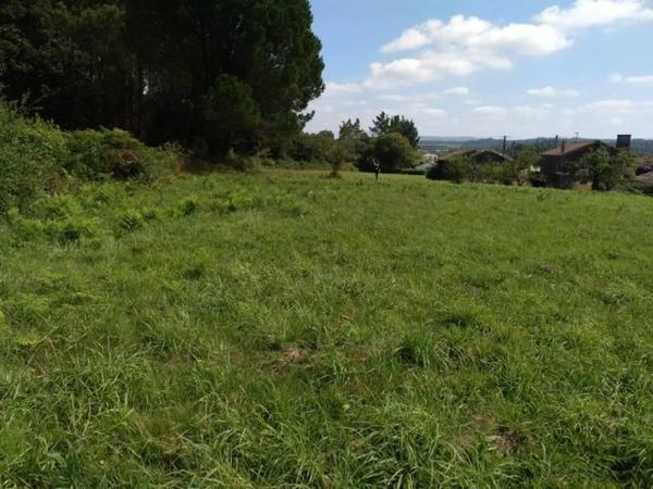 Terreno en calle Chamberin, 18