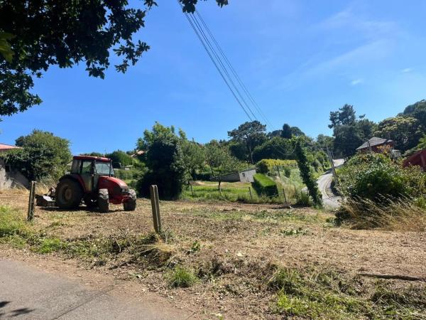 Terreno en calle da Pena