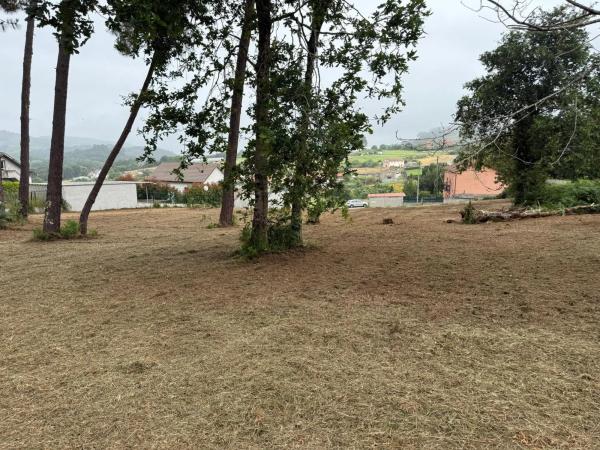 Terreno en travesía de Arteixo