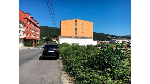 Terreno en avenida Finisterre