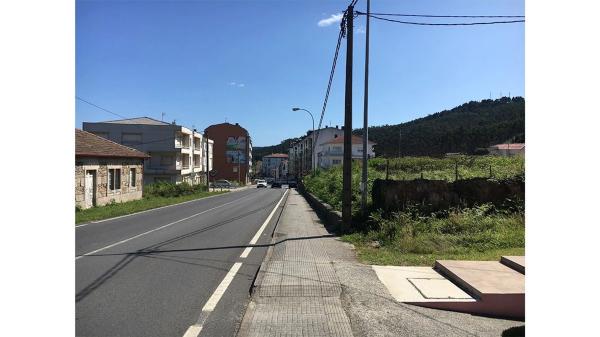 Terreno en avenida Finisterre