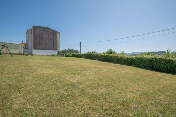 Terreno en calle Amil