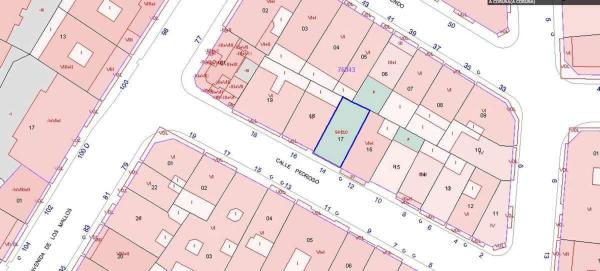 Terreno en calle Pedroso