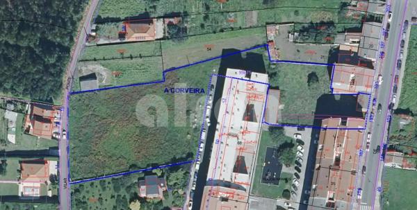 Terreno en avenida Vilaboa