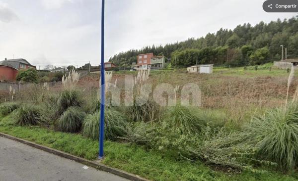 Terreno en avenida Vilaboa