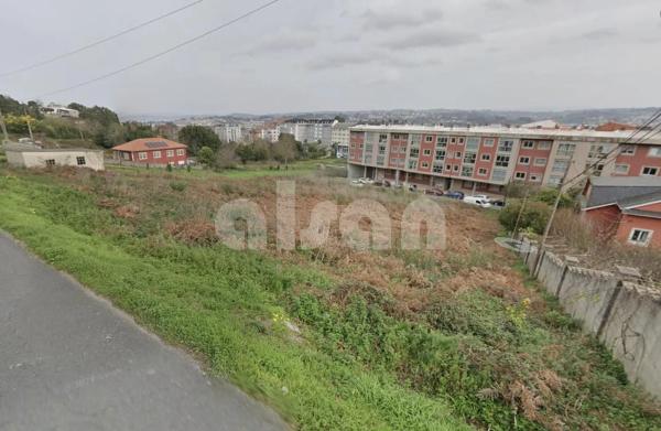 Terreno en avenida Vilaboa
