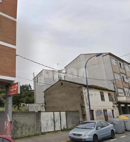 Terreno en avenida Vilaboa