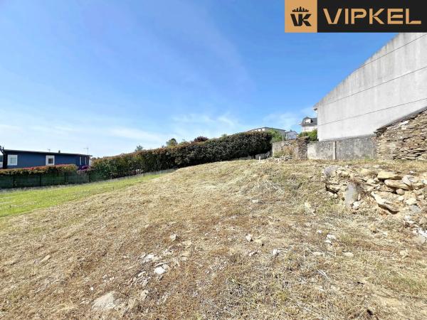 Terreno en calle Eirís
