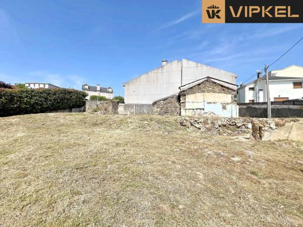 Terreno en calle Eirís