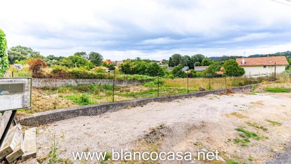 Terreno en Oleiros
