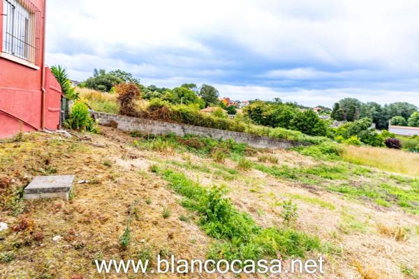 Terreno en Oleiros