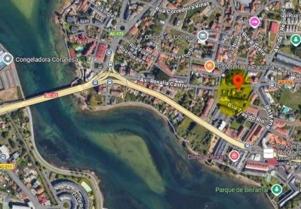 Terreno en avenida Rosalía Castro
