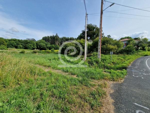 Terreno en avenida de la República del Uruguay