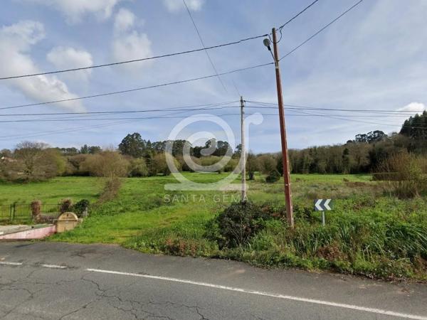 Terreno en avenida de la República del Uruguay