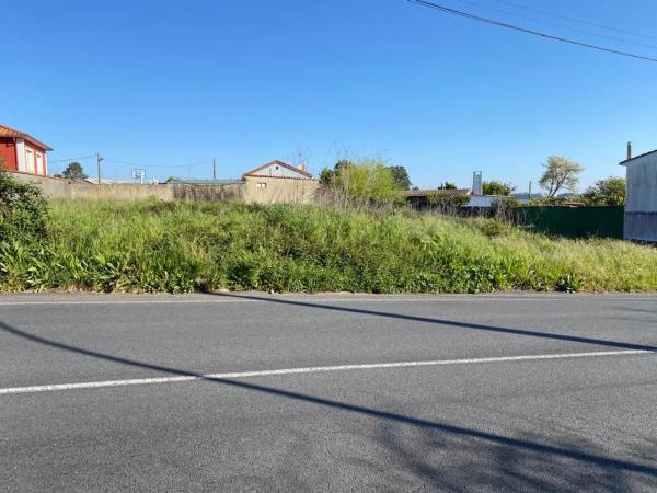 Terreno en Parroquia Osedo, 86