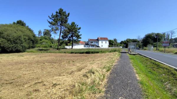 Terreno en Mera-Serantes