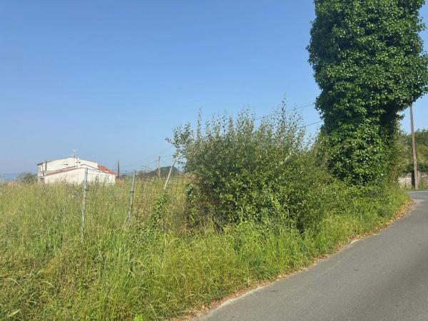 Terreno en calle Areosa, 2 c