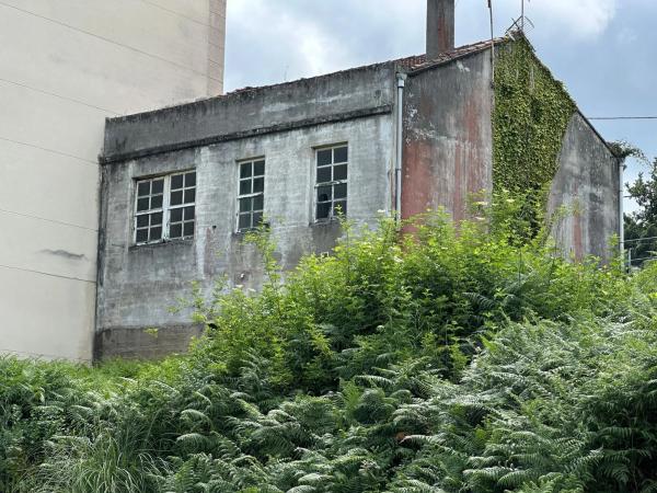 Terreno en avenida Alcalde Manuel Platas Varela, 138