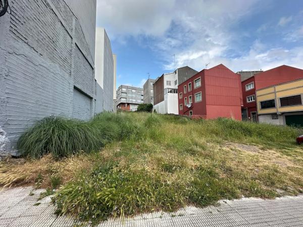 Terreno en avenida Pastoriza, 38