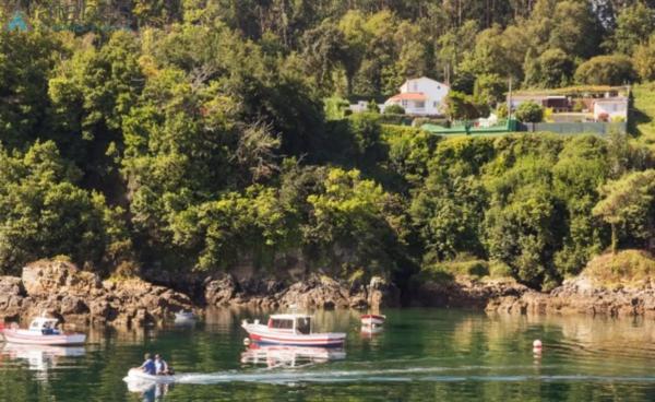 Terreno en Dexo-Lorbé