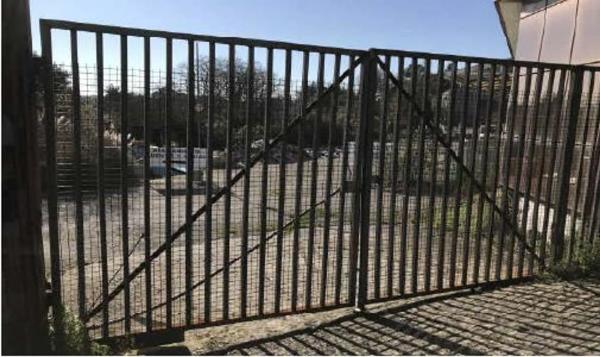 Terreno en avenida Cordeda, 18