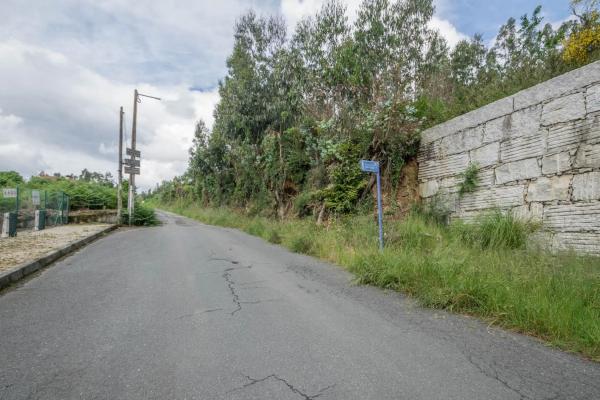 Terreno en calle Río Chan
