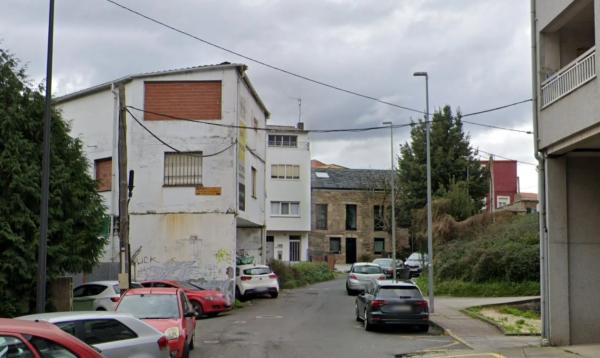 Terreno en calle Amil, 13