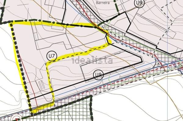 Terreno en calle Amil, 13