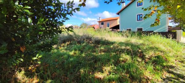 Terreno en Dexo-Lorbé