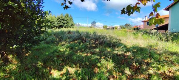 Terreno en Dexo-Lorbé