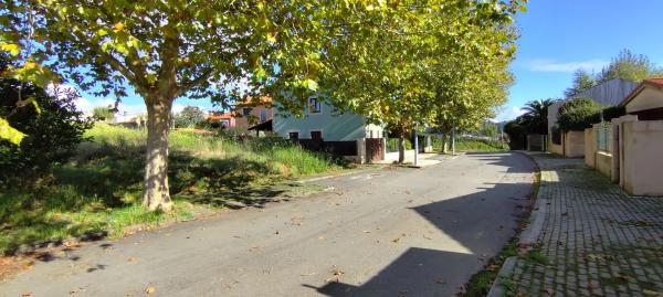 Terreno en Dexo-Lorbé