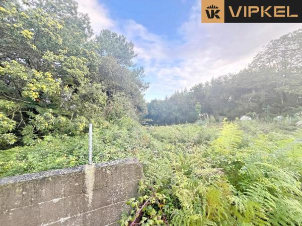 Terreno en carretera Meiras Tornos