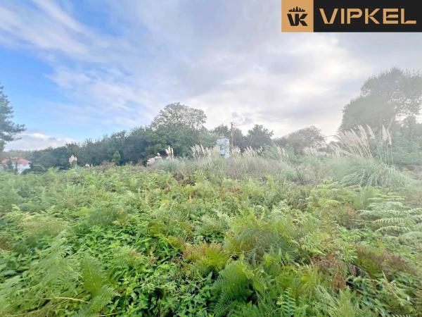 Terreno en avenida Emilia Pardo Bazán
