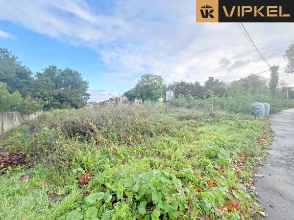 Terreno en avenida Emilia Pardo Bazán