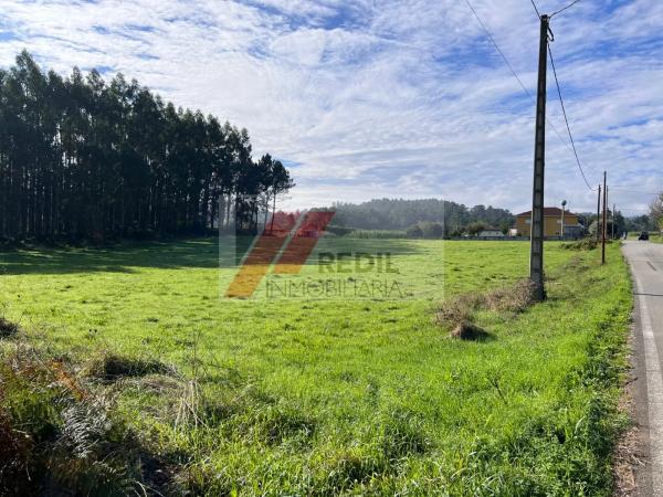 Terreno en calle Borreiros